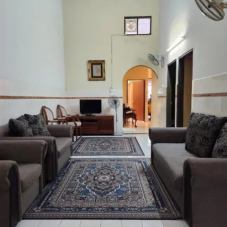 Redzuan Homestay Muar Exterior photo
